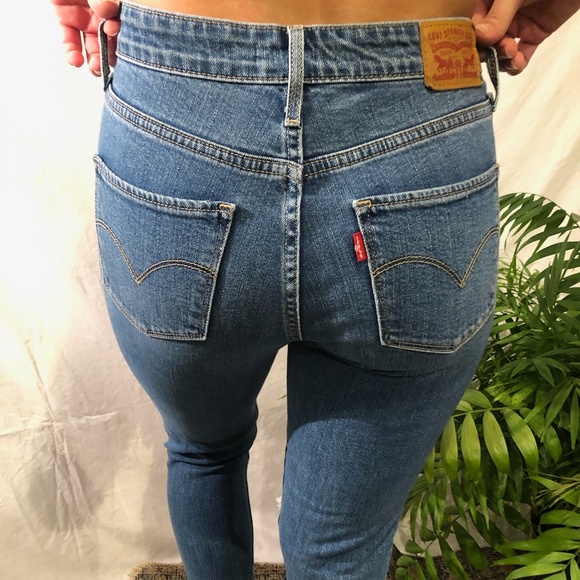 721 hi rise skinny levi jeans - Picture 2 of 3